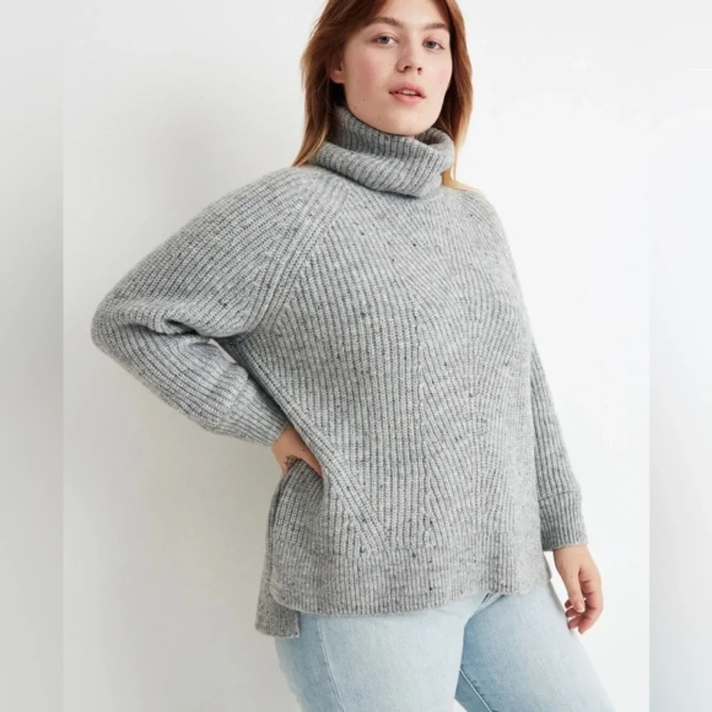 Madewell Donegal Mercer Turtleneck Sweater in Coziest Yarn size Medium